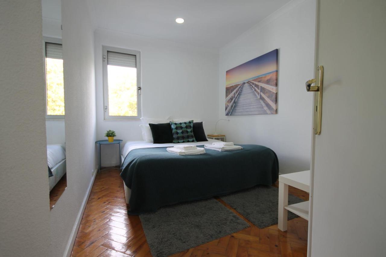 Lisbon South Apartment ภายนอก รูปภาพ