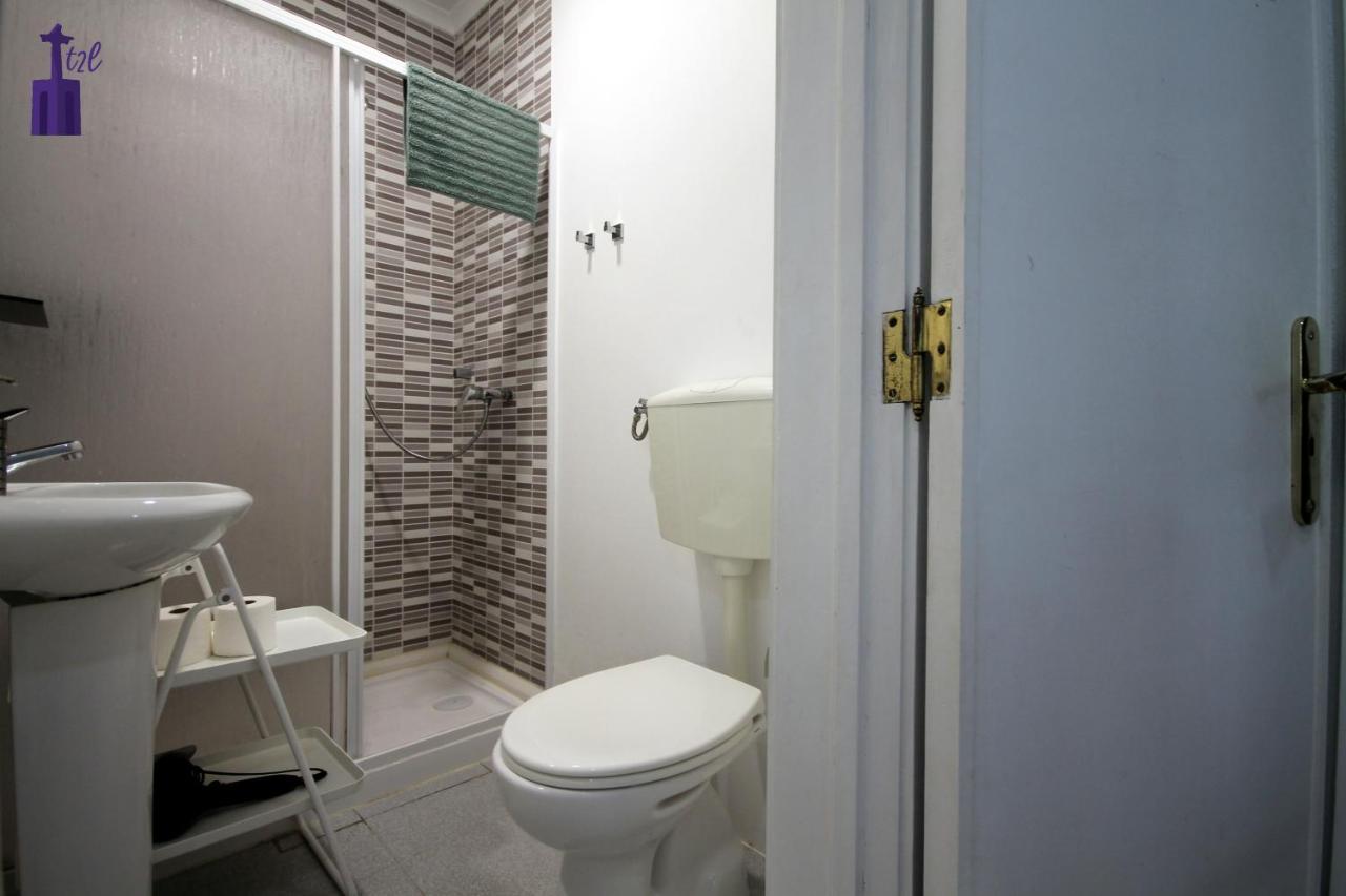 Lisbon South Apartment ภายนอก รูปภาพ