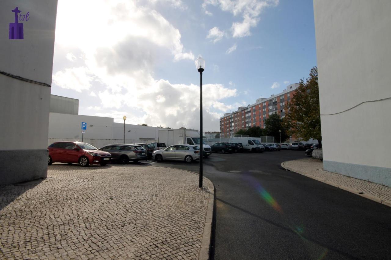 Lisbon South Apartment ภายนอก รูปภาพ