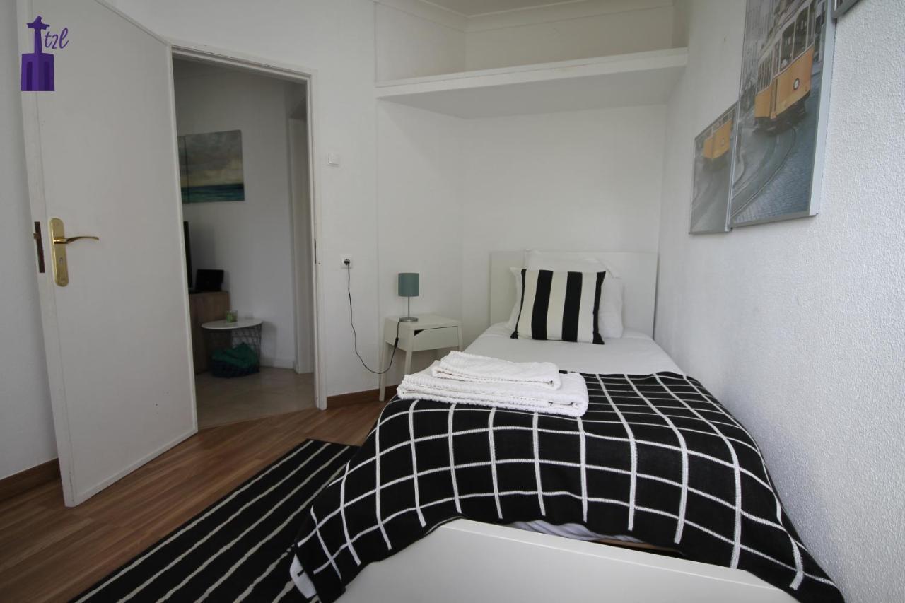 Lisbon South Apartment ภายนอก รูปภาพ
